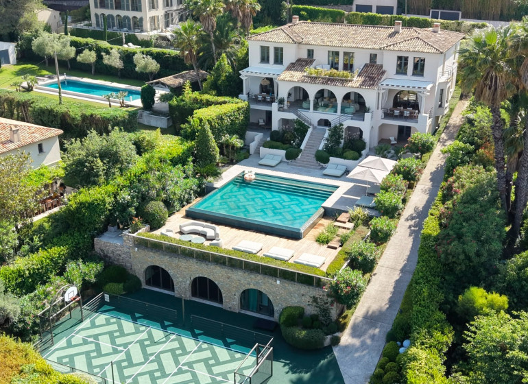 villa avec piscine au coeur de saint-tropez